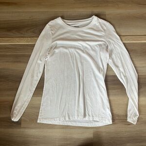 White long sleeve tee